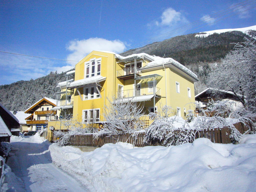 Appartementhaus Anita Flattach Exterior foto